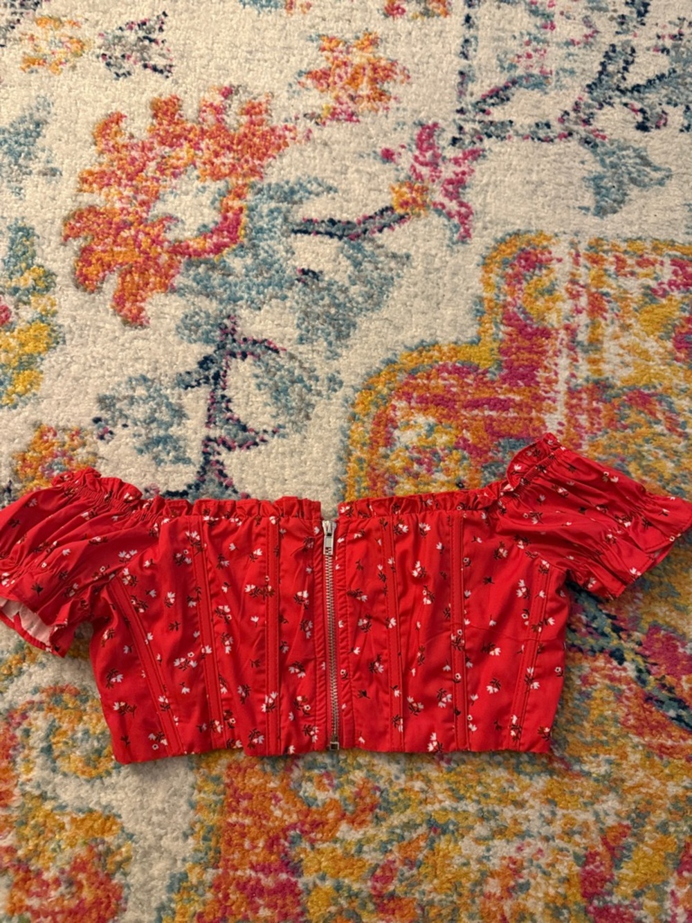 White Fox Boutique Red Floral Puff Sleeve Crop Top